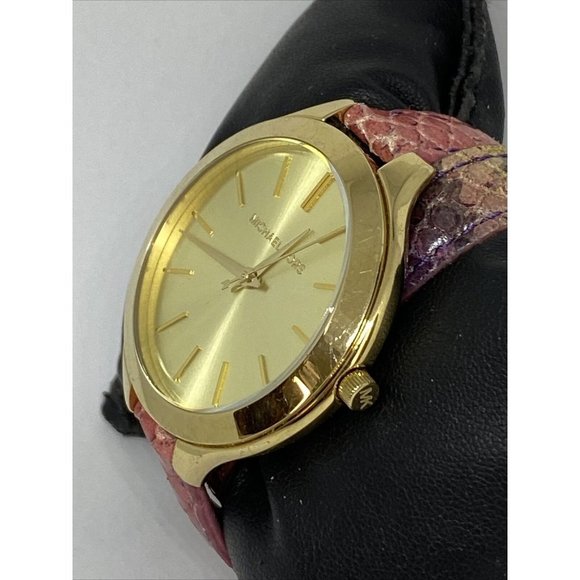 Michael Kors MK2390 Women's Pink Leather Analog Go - Picture 4 of 12